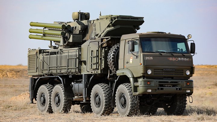 Израильские истребители сбросили на Сирию 24 ракеты. Нападение отразили "Панцирем" и "Буком"