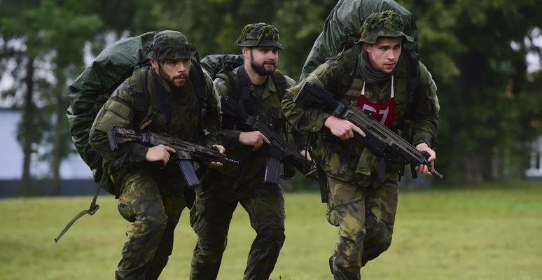 Зачем Евросоюз хочет создать независимую от НАТО армию