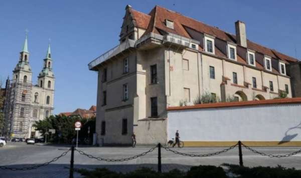 Полякам внушают, что Украина – это Польша