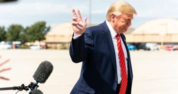 Обратный отсчет пошел: Трамп предрек США конец через три года