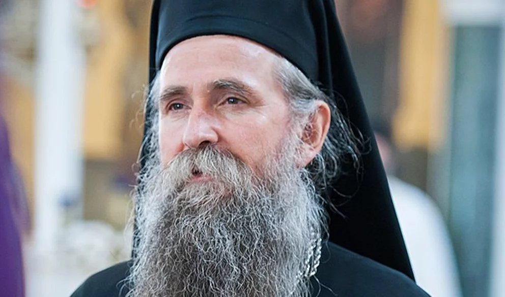 Корнилов обвинил США в попытках расколоть мировое православие после протестов в Черногории