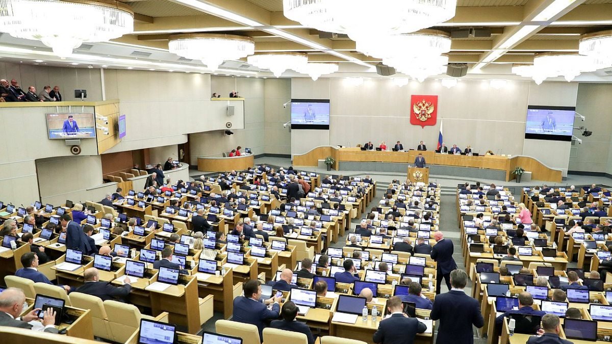 Телеведущий: Шойгу уговаривали уйти с должности главы Минобороны