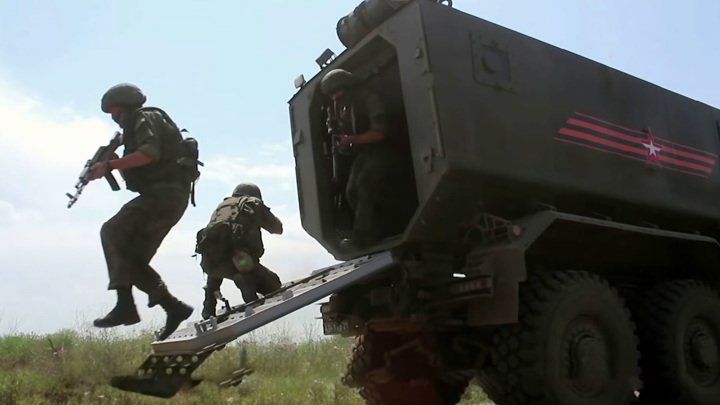 Украина бьет тревогу: Российские войска не ушли из Белоруссии