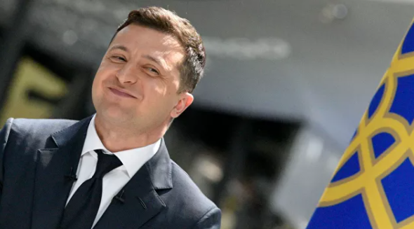 Отец Зеленского посоветовал недовольным гражданам Украины «не тявкать»