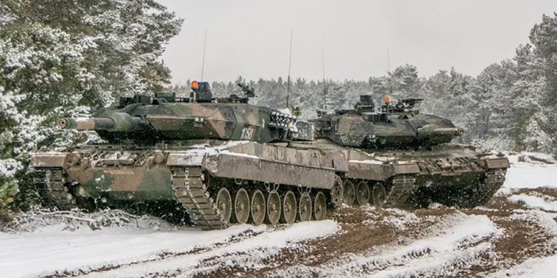 Польша продолжает наращивать военный потенциал. Минск и Москва готовы к ответу