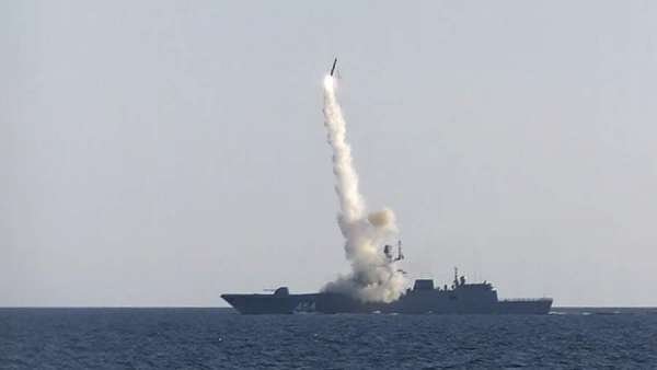 Успешный запуск гиперзвуковой ракеты с подлодки – «Циркон» становится универсальной