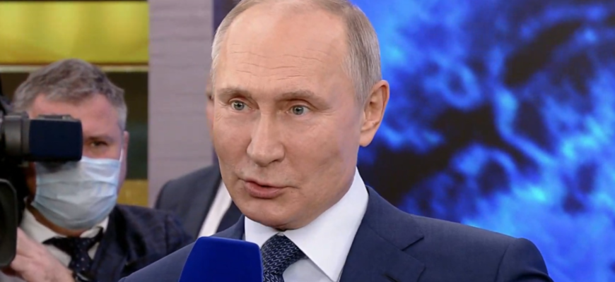 Путин в шутку предсказал голландцам перемещение на коньках с целью согреться