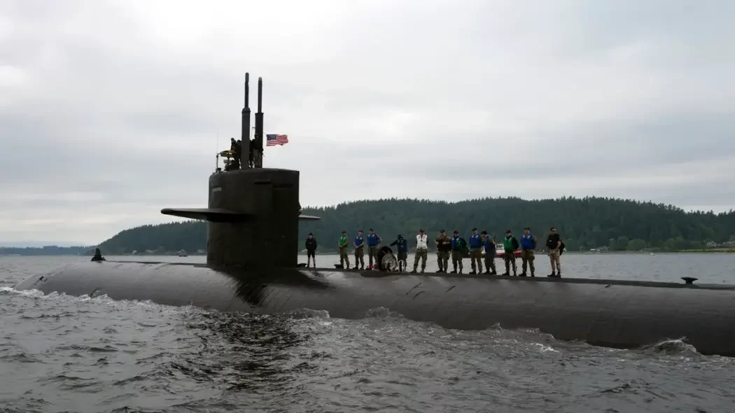 Американский атомоход мог столкнуться с неизвестной подлодкой в Южно-Китайском море