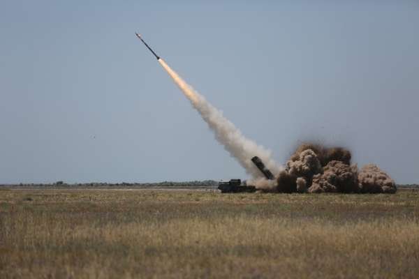 Лондон и Вашингтон поставляют Киеву ракеты, в надежде, что Владимир Зеленский развяжет войну