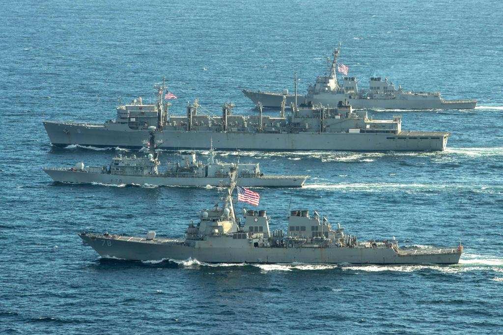 США начали операции в Чёрном и Средиземном морях