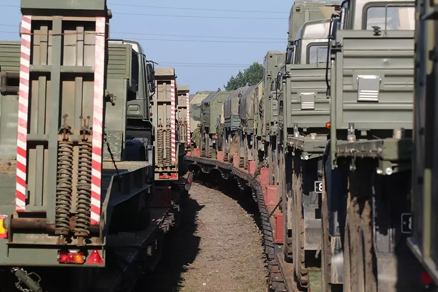 «Деза или жадность?» – разведка Украины отрицает скопление войск РФ у границ