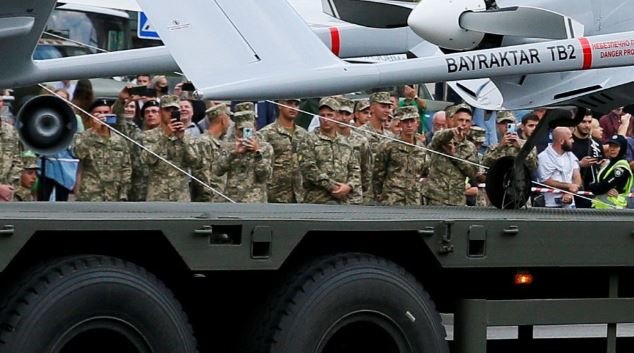 Ярош угрожает ЛДНР «всеми факторами огневого поражения», включая «Байрактары»