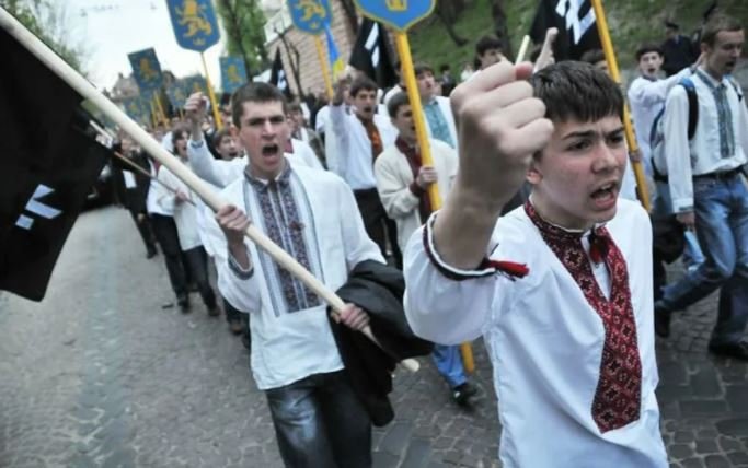 Киев стягивает к белорусской границе отряды силовиков и территориальную оборону галичан