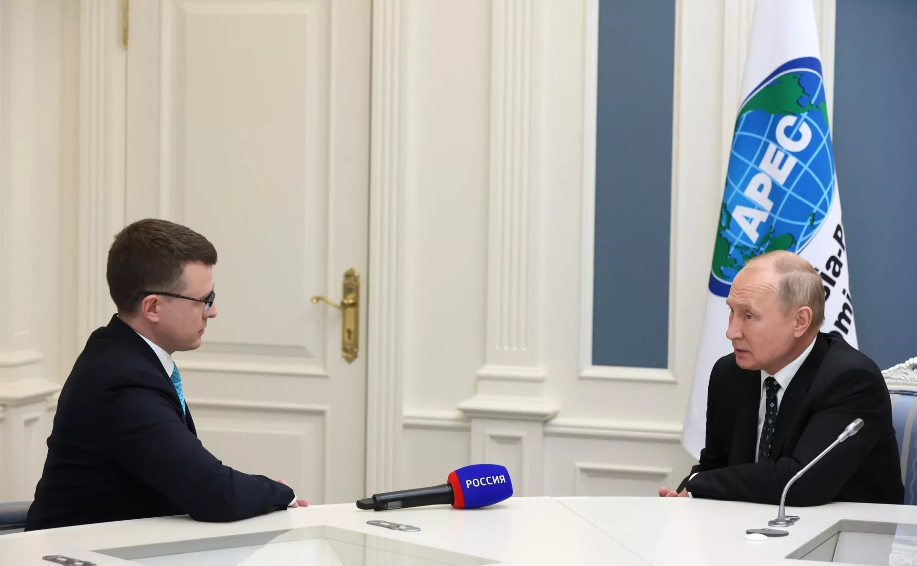 Путин предостерегает Лукашенко от повторения действий «украинских друзей»