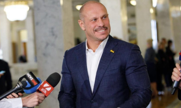 К поздравившему Путина украинскому депутату пришли с обыском