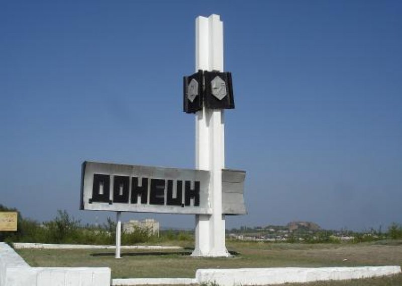 Донбасс уходит. Что стоит за указом Путина?