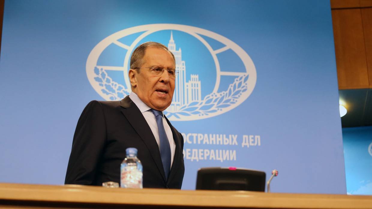 Вопрос шведского журналиста о России и Западе вызвал возмущение у Лаврова