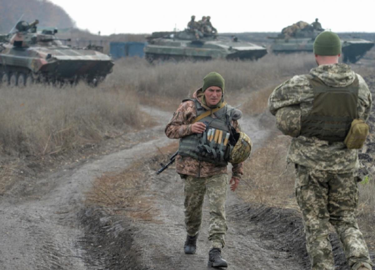 ВСУ понесли потери в Донбассе, ракетные комплексы выходят на позиции