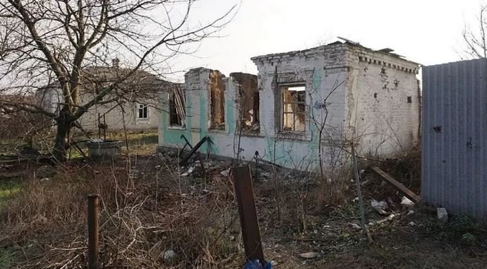 В ДНР старики остаются под обстрелами, чтобы не дать ВСУ захватить село