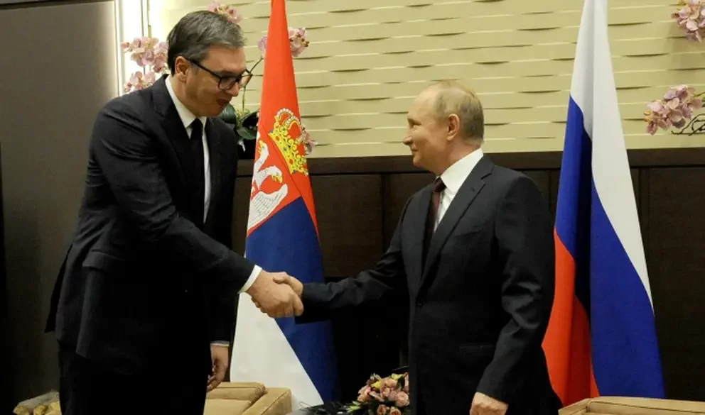 «Шантаж и лесть». Как Сербия выдала снисходительность России по газу за личную заслугу