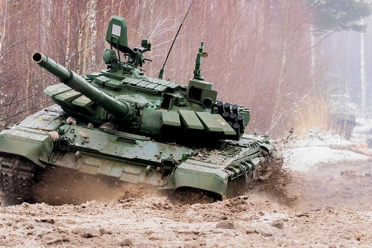 Forbes: танки РФ получили необычную защиту от украинских Javelin и Bayraktar