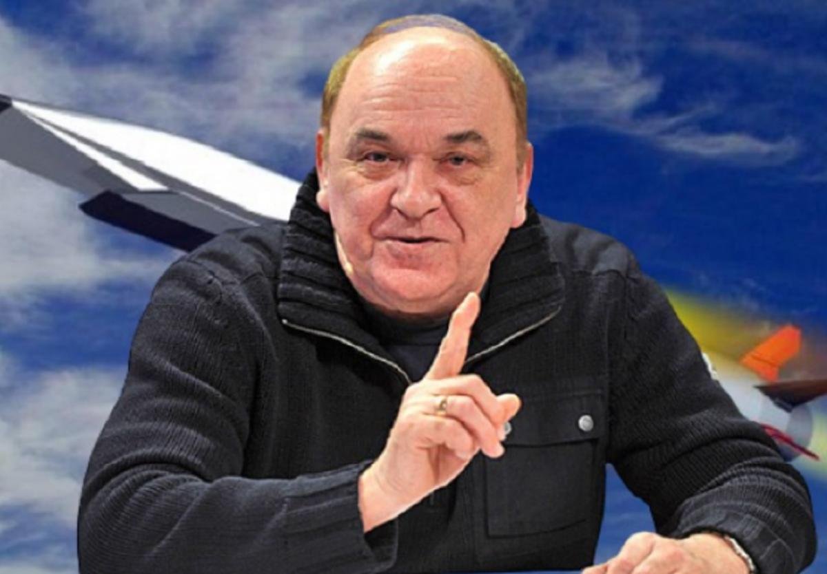 Баранец: один шаг России в Венесуэле заставит США умолять о мире