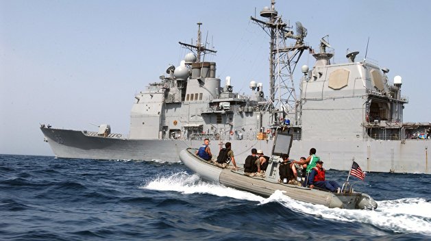 Военный эксперт рассказал, что сделает США, если Россия потопит их флот в Черном море