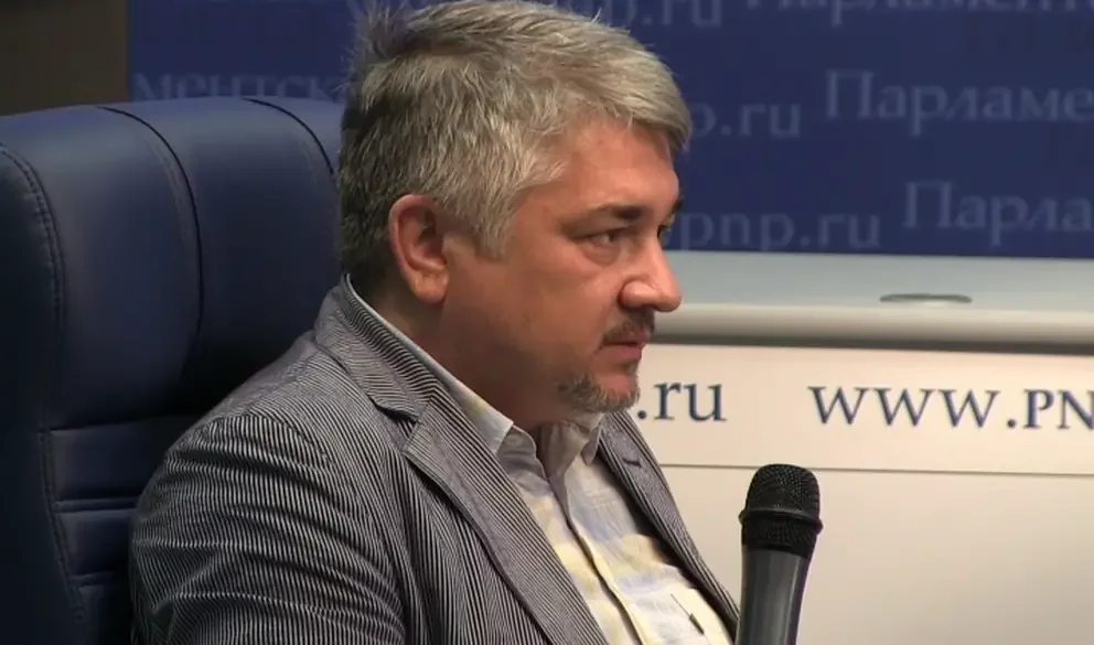 Ищенко: Кремль неслучайно засветил требования к НАТО до переговоров с США