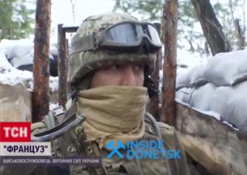 Учим гимн России и идем навстречу Донбассу. Патриоты переобуваются в прыжке, военная доктрина Украины потерпела крах