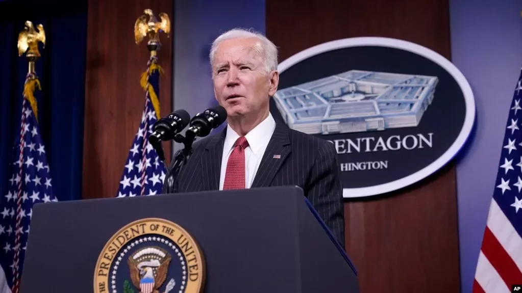 США резко сокращают траты на спасение Украины и Прибалтики от «российской агрессии»