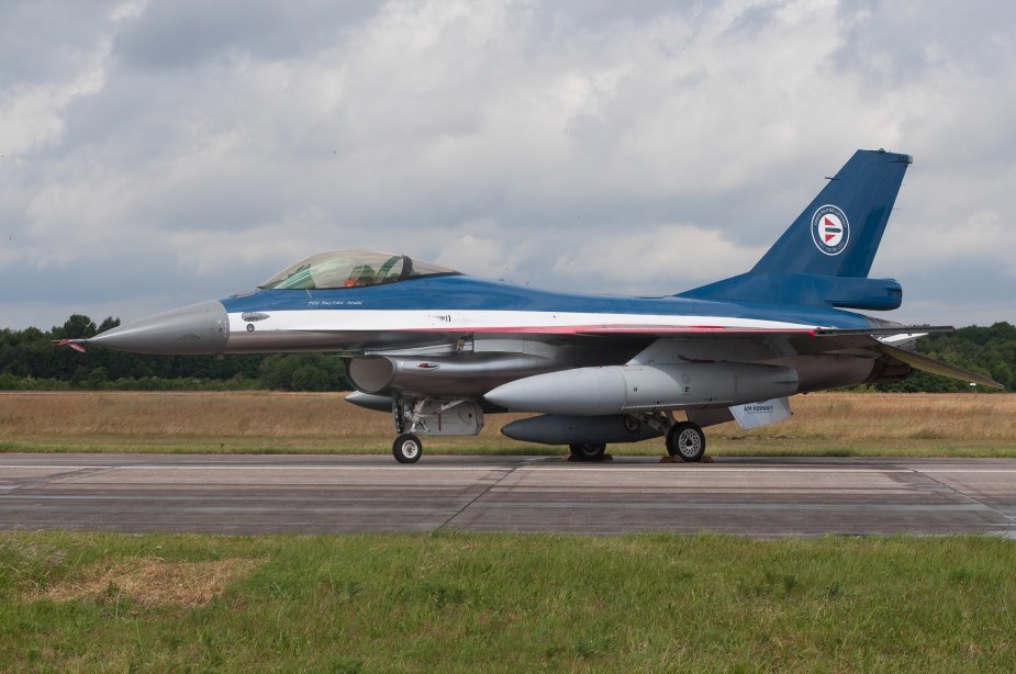 Румыния закупает истребители у Норвегии