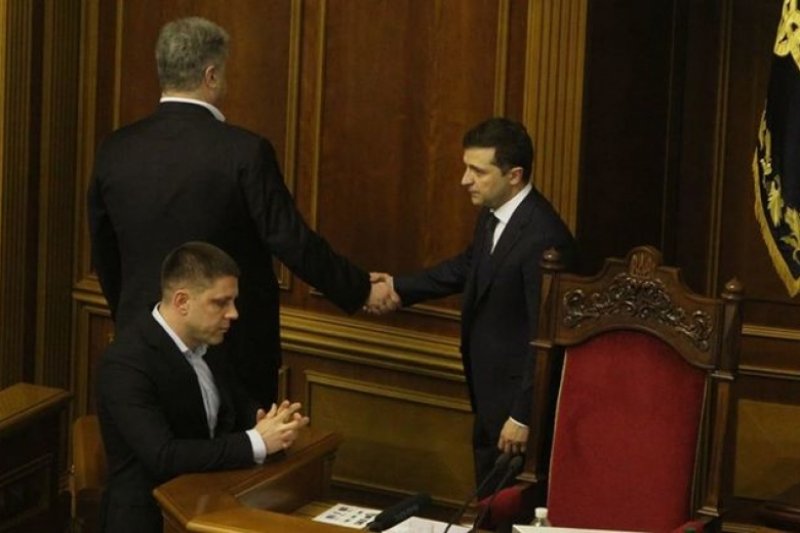 «Хороший понт дороже денег». Порошенко так и не будет арестован