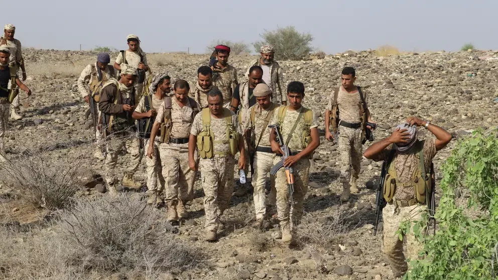 Хуситы нанесли удар по военной базе правительственных войск в Йемене