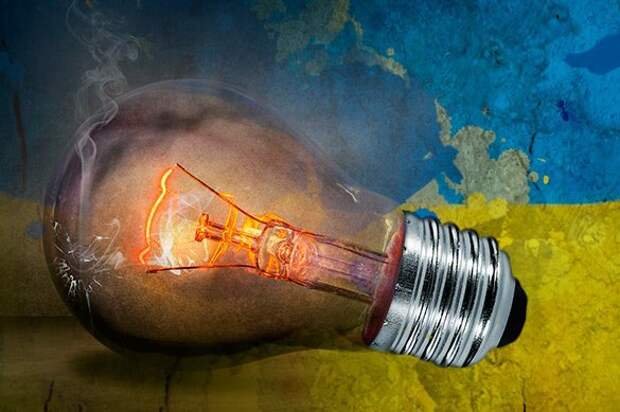 Веерные отключения в Мариуполе побудили украинцев к действию