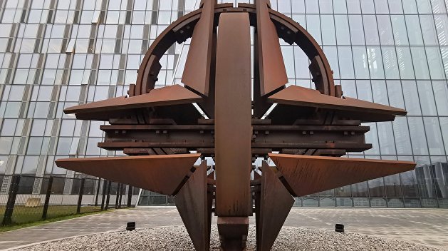 Официально: НАТО предъявляет претензии на космическое пространство