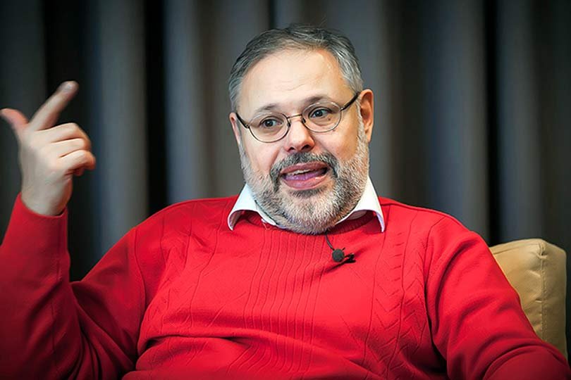 Хазин: Россия уже сделала у берегов США более серьезный ход, чем база на Кубе