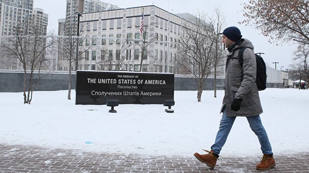 «Перебросить тысячи военных», чтобы подойти к пропасти. Кто на самом деле готовится к войне за Украину