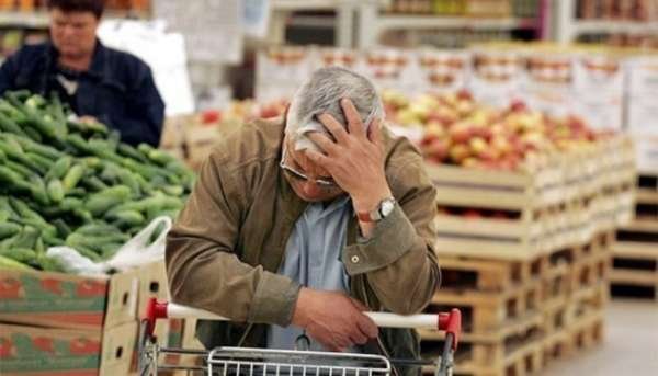 Продуктовые карточки разделят малоимущих граждан Украины на несколько каст