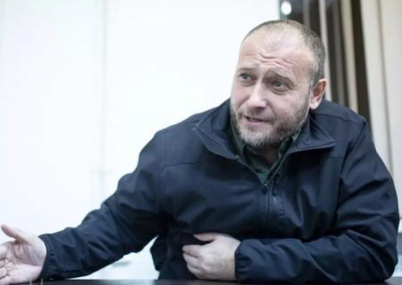 Ярош призвал Зеленского хоть немного думать и не подыгрывать «российской агентуре»