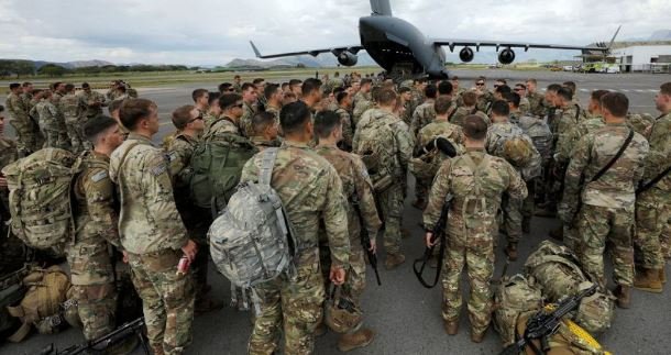 Пентагон: Войска отправляем, но за Украину воевать не будем