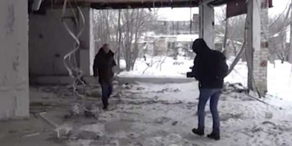 Британских журналистов поймали на съемке "кровавой провокации" в ДНР