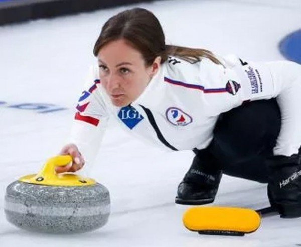 Керлинг наш!