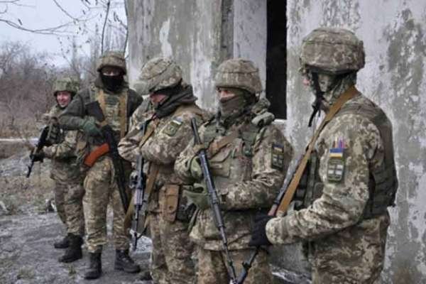 На Донбассе сильно запахло порохом