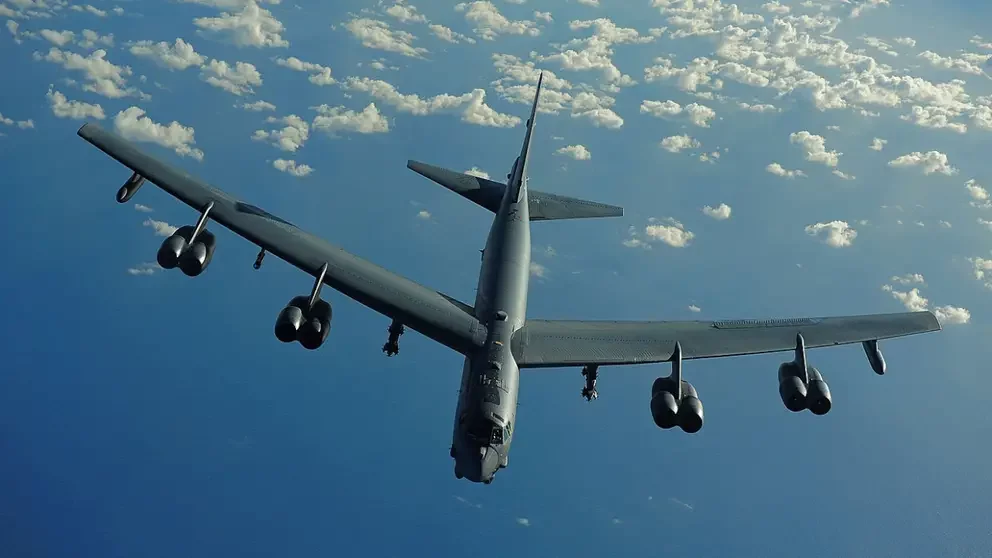 Читатели The Telegraph испугались начала мировой войны из-за переброски B-52H в Британию