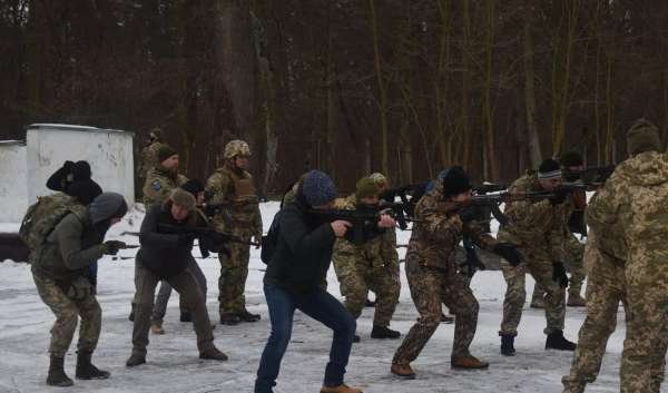 Тотальная война – не для Украины