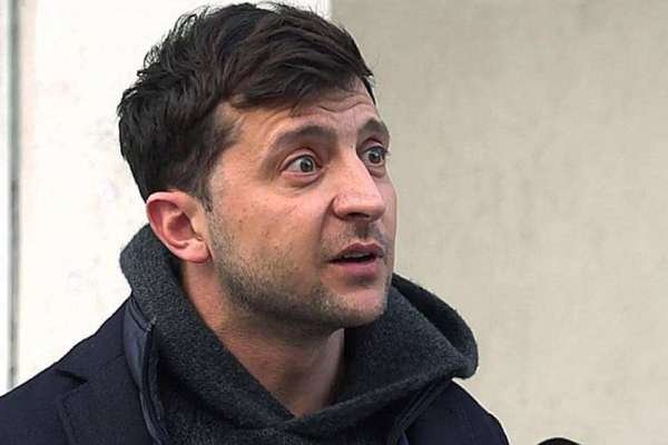 Зеленский обезумел и требует ядерное оружие