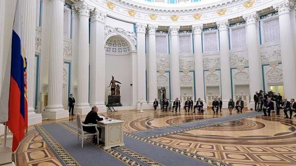 Кому теперь нужна Украина?