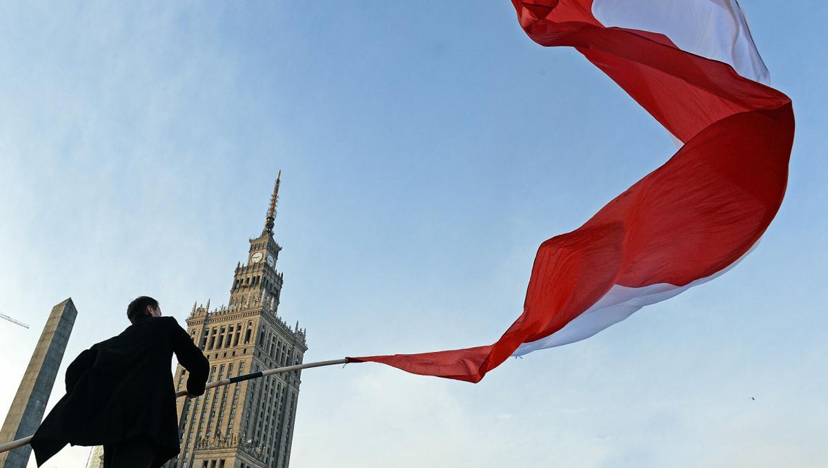 Польский аналитик Рэнкас раскрыл "циничную игру" Варшавы по Западной Украине