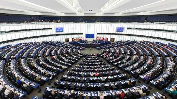 Spiegel: С каждым днем раскол в ЕС относительно санкций против России усиливается