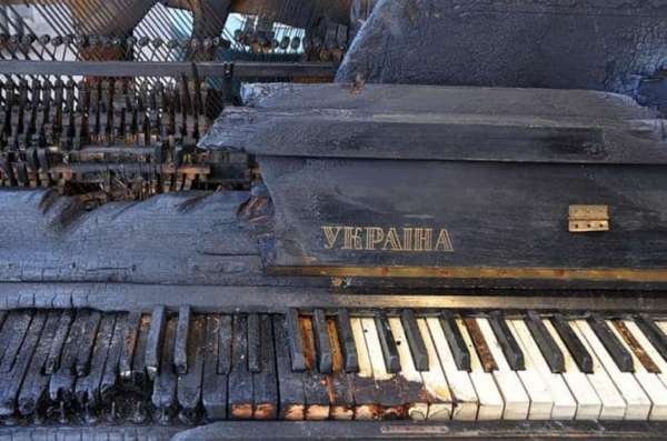 Украина отрезала крылья собственным детям